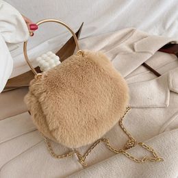 Evening Bags Women's Fashion Bag Winter Plush Bag Handbag Warm Soft Fur Hand Clutch Faux Fur Chain Shoulder Bag Crossbody Women Bags 231017