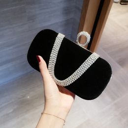 Evening Bags YoReAi Luxury Women Diamond luxury Clutch bag Party Diamonds Lady black Red Chain Shoulder Handbags for Purse 231017