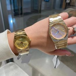 Wristwatches Classic Elegant And Lively Couple Quartz Movement Watch Male 40MM Female 35MM Sapphire Mirror With Luminous Style.