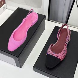 Klasik Lady Sandal Tasarımcı Ayakkabı Deri Dış Tabanı Sandalet Parti Mektubu Kadınlar Dans Elbisesi Ayakkabı Süet Ayakkabı Süet Panel Kadın Ayakkabı Boyutu 35-41-42 Kutu