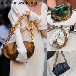 Bottegassvenetas Bags Pouch Clutch Bag 2023 New Song Huiqiao Pleated Thick Chain Cloud Dumpling Genuine Leather Handheld One Shoulder Underarm Crossbody