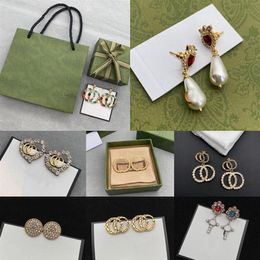 Women 18K Gold Plated Luxury Brand Designers Letters Stud Geometric Famous Ladies Round Crystal Rhinestone Pearl Earring Wedding P199Q