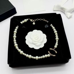 Designer Necklaces Fashion Unisex High Quality Letter Pendant Women Party Wedding Classics Necklace Gift Pearl Jewellery Accessories270M