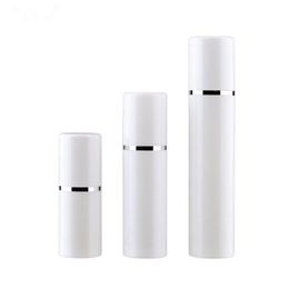 Empty 15ml 30ml 50ml PP Airless Bottles White Airless Vacuum Pump Lotion Bottle with Silver Line Cosmetic Packagings Phqou Omnoq