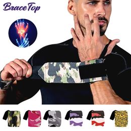 Sports Gloves BraceTop 1 PC Weightlifting Wristband Professional Wrist Support with Heavy Duty Thumb Loop for Strength Training Bodybuilding 231018