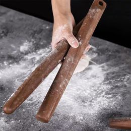 Rolling Pins Pastry Boards Natural Walnut Rolling Pin for Dough Wooden Roller Pastry Roll Kitchen Accessories Cake Pizza Tools 231018