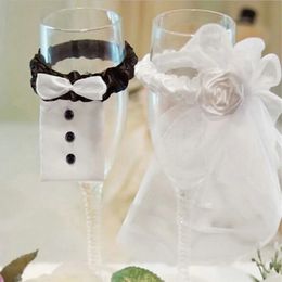 Other Festive Party Supplies 2Pcs Lot Wedding Bride Groom Dress Wine Cups Wraps Champagne Glass Bottles Cover Events DIY Decoration Ornaments 231018