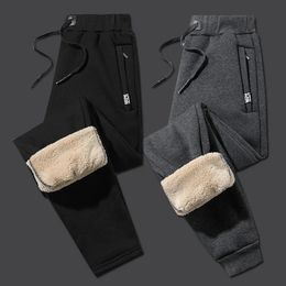 Mens Pants Winter Warm Lambswool Sweatpants Plush Thicken Casual Joggers Trousers Male Fashion Loose Soft Waterproof Cargo Down 231018