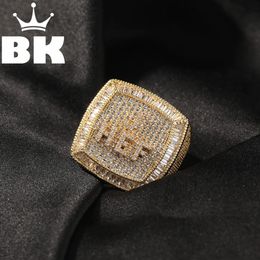 Wedding Rings Hip Hop Big Square DIY Custom Letter Name Men's Ring Famous Brand Full Iced Out Micro Pave CZ Punk Rap Personalised Jewellery 231018