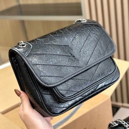 Designer Classic V-shaped Quilted Crossbody Bag Handbag French Brand Fashion Women Flap Shoulder Bags Satchel High Quality Genuine Leather Ladies Multi Pocket Bag