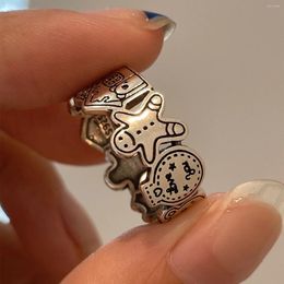 Cluster Rings Foydjew 2023 Trend Hip-hop Graffiti Gingerbread Man Women's Creative Design Fashion Personality 925 Thai Silver Ring