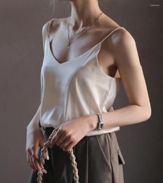 Women's Tanks Chic Camisole&Tees Sexy Deep V-Neck Strap Korea Stylish Trendy Elegant Basic Underwear Original Design Tops Camis C4895