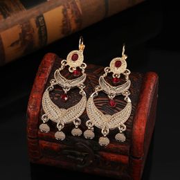 Charm Moroccan Style Bridal Wedding Earrings Rhinestone Court Carved Metal Earrings French Hook 231019