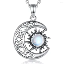 Pendant Necklaces Huirtan Vintage Silver Colour Moon And Sun Necklace For Women Hollow Out Charm Exquisite Girls Accessories Jewellery