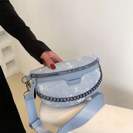 Waist Bags Casual Canvas Bag For Women Trendy Chain Fanny Packs Denim Zip Wallet Fashion Crossbody Chest Box Female Hip Belt 231019