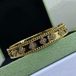 Vier Blattklee Armband aus Naturalschalen und Achat Gold plattiert 18K Designerin für Frau T0P Höchste Zähler Fortgeschrittene Materialien 021 021