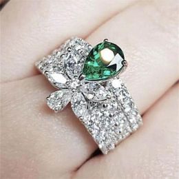 Cluster Rings Vintage Green Cubic Zirconia Ring Temperament Sweet Flower Finger For Women Party Anniversary Gift Fashion Jewelry