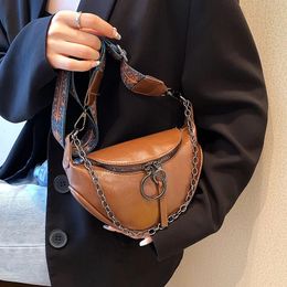Waist Bags Fashion Leather Belt Bag Woman Retro Fanny pack Handbag Designer Lady Shoulder Crossbody Chest Chain Saddle 231019