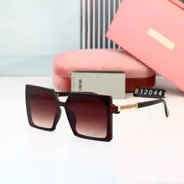 Fashion Classic Designer Sunglasses For Men Women Sunglasses Luxury Polarised Pilot Oversized Sun Glasses UV400 Eyewear PC Frame Polaroid Lens S32044