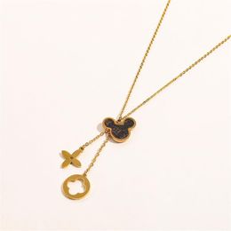 Womens Design Necklace Faux Leather 18K Gold Plated Stainless Steel Necklaces Choker Chain Letter Pendant Europe America Fashion L280z