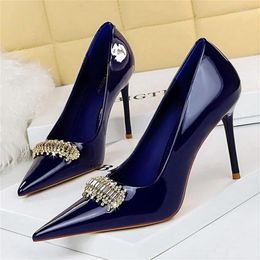 Dress Shoes Bigtree Party Woman Pumps High Patent Leather Shallow Pointe Sexy Sparkling Rhinestone Embellished Monoshoe Heels