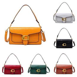Vogue Deals Cach Luxury Baguette Designer Bag c Letter Crossbody Bag Square Shoulder Messenger Luxurys Handbags Armpit Tote Purse 230201