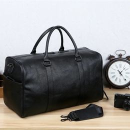 Duffel Bags Large Capacity Black Men Travel Bag Weekend Duffel Bag PU Leather HandBag Carry on Luggage Bag Man Shoulder Fitness Gym Bag 231019