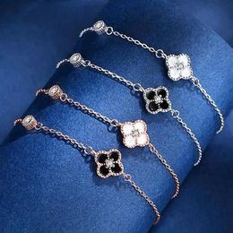 Women's Lucky Charm Bracelets Chain Bracelet Four-Leaf Clover 2021 Fashion Jewellery Wedding Party Gifts288k