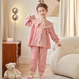 Pajamas Spring Autumn pPlaid Children's Pajamas Set Sweet Princess Style Girls' Pajamas Ruffles Baby Short-sleeve Cropped Pants Set 231019