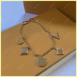 2022 Womens Designer Bracelet Fashion luxury Farandole Gold Link flowers Letters Pendent Bracelets For Women Party Wedding brands 2338