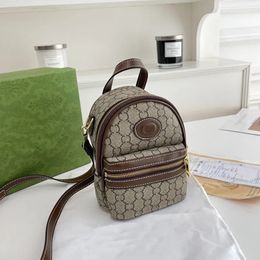 Роскошная дизайнерская сумка Женская модельерская сумка Мужская мини-школьная сумка Дорожная сумка Классические кожаные лоскутные сумки на плечах 231019-5