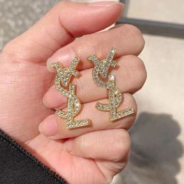 Elegant 18k Gold Silver Plated White Crystal Alphabet Letter Stud Earrings for Women European Popular Fashion Designer Luxurious Jewellery Gift72vu72vuC69G