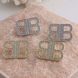 jewelry b earrings Cold indifferent metal B letter earrings for female niche high-end feel rhinestone gold light luxury earrings 925 silver needle earrings