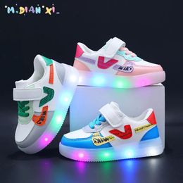 Flat shoes Boys and Girls Sports Shoes Magic Sticker Soft Bottom Children's Board Shoes Baby LED Light-emitting Shoes Child Sneakers 231019