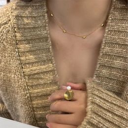 Chains AOMU Simple Women Stainless Steel Choker Necklace Gold Colour Temperament Small Love Heart Neck Chain Jewellery Gifts For Girls