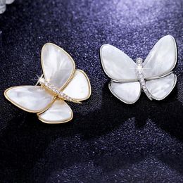 Luxury Design Women Style Natural Shell Brooches Silver Pin Butterfly Shape Breastpin for Gift268l