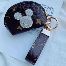 Presbyopia Keychain Buckles Car Keys Holder Bag Key Ring Cute Brown Flower Rhinestone Mouse PU Leather Keyring Pendant Fashion Des251e