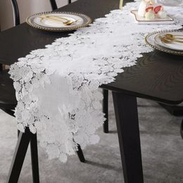 Table Runner White Linen Cotton Hollow Flag Flower American Embroidery Lace Cloth TV Cabinet Piano Cover dust Towel 231020