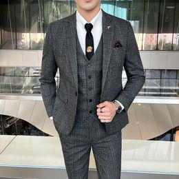 Men's Suits Dark Grey Blue Brown 3 Pcs Set Blazers Jacket Pants Men Casual Business Stripe Plaid Groom Wedding Dress Suit Trousers Vest