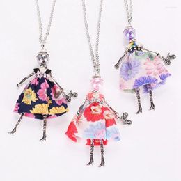 Pendant Necklaces 10PCS/lot Flower Skirt Girls Hang Fashion Girl Sweater For Women Jewelry