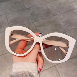 Sunglasses 2023 Fashion Oversize Sexy Cat Eye Women Brand Designer Vintage Candy Color Sun Glasses Female Beige Shades
