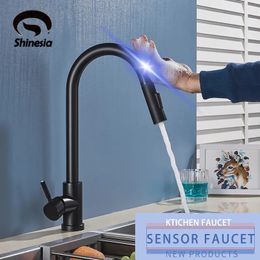 Kitchen Faucets Shinesia Black Sensor Faucet Pull Out Spout Smart Touch Inductive Sensitive 360 Degree Rotation Mixer Tap 231019