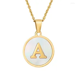 Pendant Necklaces 26 Letters Necklace For Women Fashion Round Shell Gold Plated Stainless Steel English Alphabet Accessories NZ02