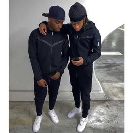 Men's Tracksuits Sports Suit Cotton Brand Tech Fleece Good Quality Hoodie Male Training Wear Sweatshirt Set Sweatpants L2211200W