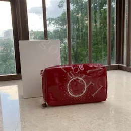 Nuove borse cosmetiche Borsa regalo di Natale di lusso Borsa con cerniera in pelle verniciata per ragazza Snowflower Borse da 16 cm Grande capacità Colore rosso e nero con scatola Borsa Vip di alta qualità