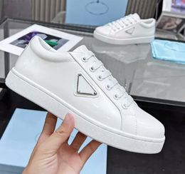 Brushed Leather Sneakers For Men Women White Platform Shoes Classic Footwear Sneaker Designer High Quality Tennis Shoe Leisure Trainer Fashion