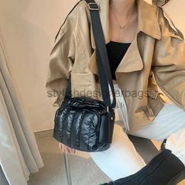 Shoulder Bags Luxury Space Cotton Shoulder Bags For 2023 Winter Crossbody Down Bag Designer Handbag Shoulder Strap Messengerstylishdesignerbags