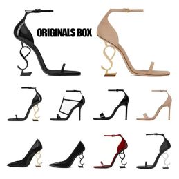 Classics 2023 women Luxury Sandals Shoes designer high heels patent leather Gold Tone triple black nuede red womens lady fashion sandals Party Wedding Office pumps