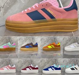 Designer Shoes Pulse Mint Pink Core Black White Solar Orange Solar Green Grey White Super Pop Pink Almost Yellow Women