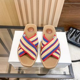 Chinelos de grife Chinelos Woody mulheres verão sapatos ao ar livre sandálias para mulheres Mules slides planos LUXO Luz bege bege branco preto rosa renda tecido de letras